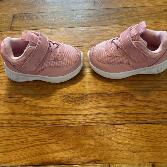 Cat & Jack | Pink Velcro Toddler Sneakers | Toddler sz 5 - Picture 3 of 9
